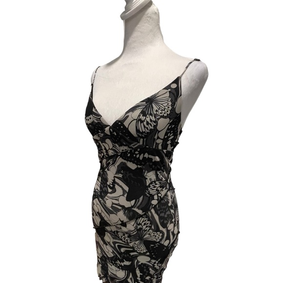 GARAGE. Sz XS. Gray/Black Spaghetti Strap form fitting dress. - Picture 6 of 13